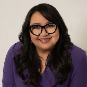 Meet your Posher, Liza